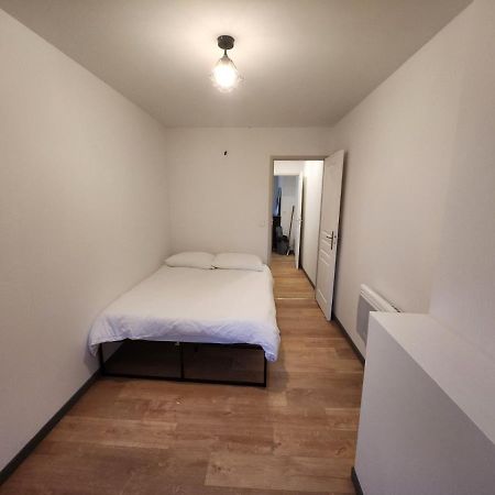 Agreable Appartement, Lumineux Bar-le-Duc Esterno foto