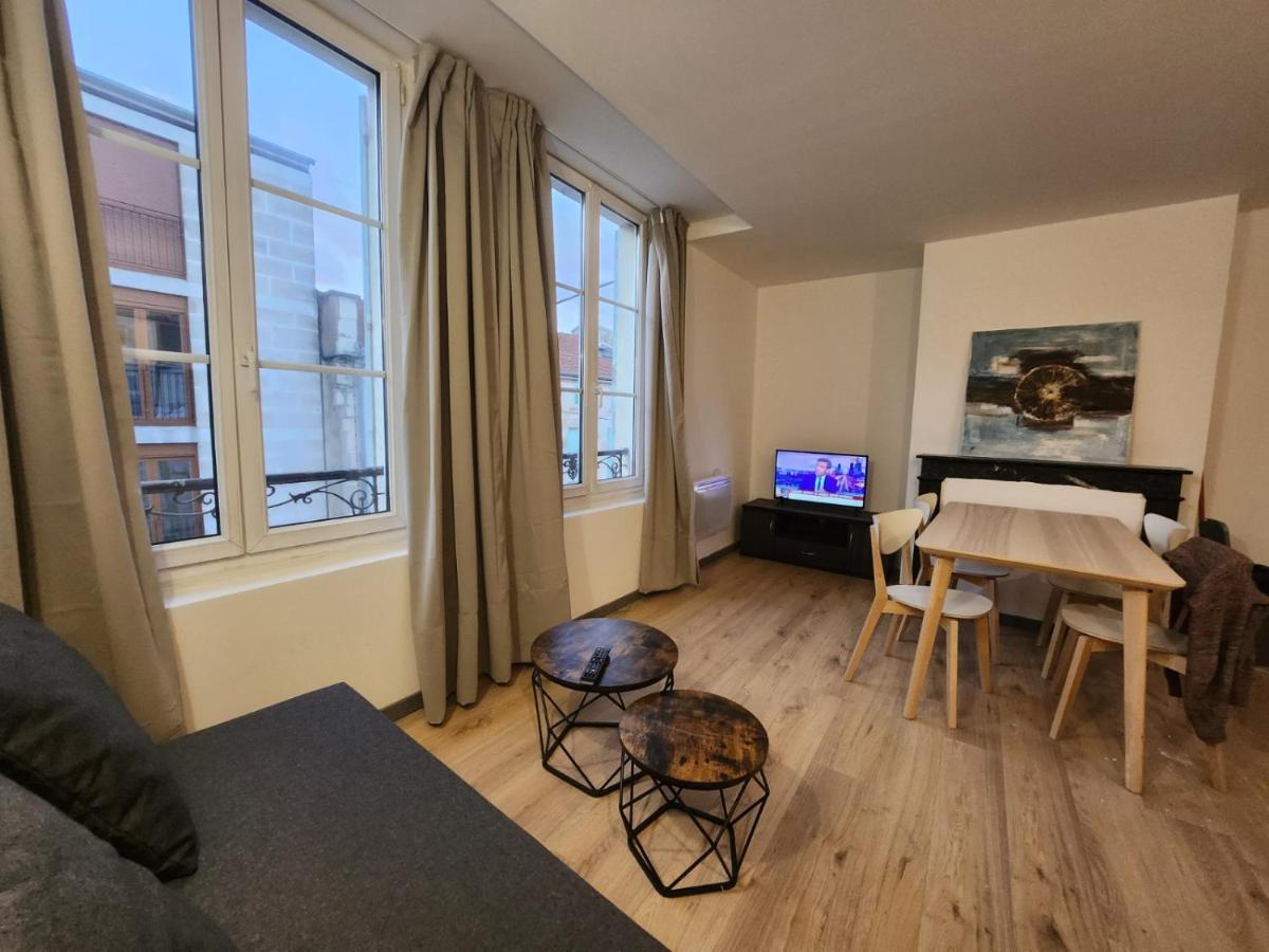 Agreable Appartement, Lumineux Bar-le-Duc Esterno foto